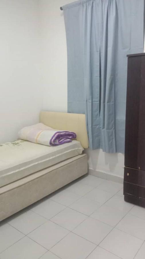 Pangsapuri Pr1ma Presint 11 *